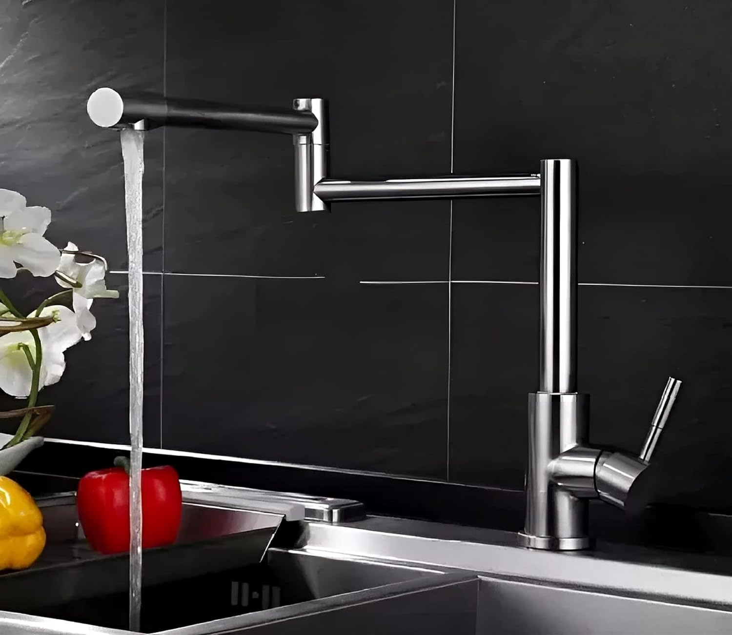 Fossa Kitchen Sink Mixer Tap, Single Handle Stainless Steel 360° Swivel Kitchen Sink Tap, Commercial Modern Brushed Nickel Kitchen Sink Faucet with Flexible Spout Zig Zag Faucet ,