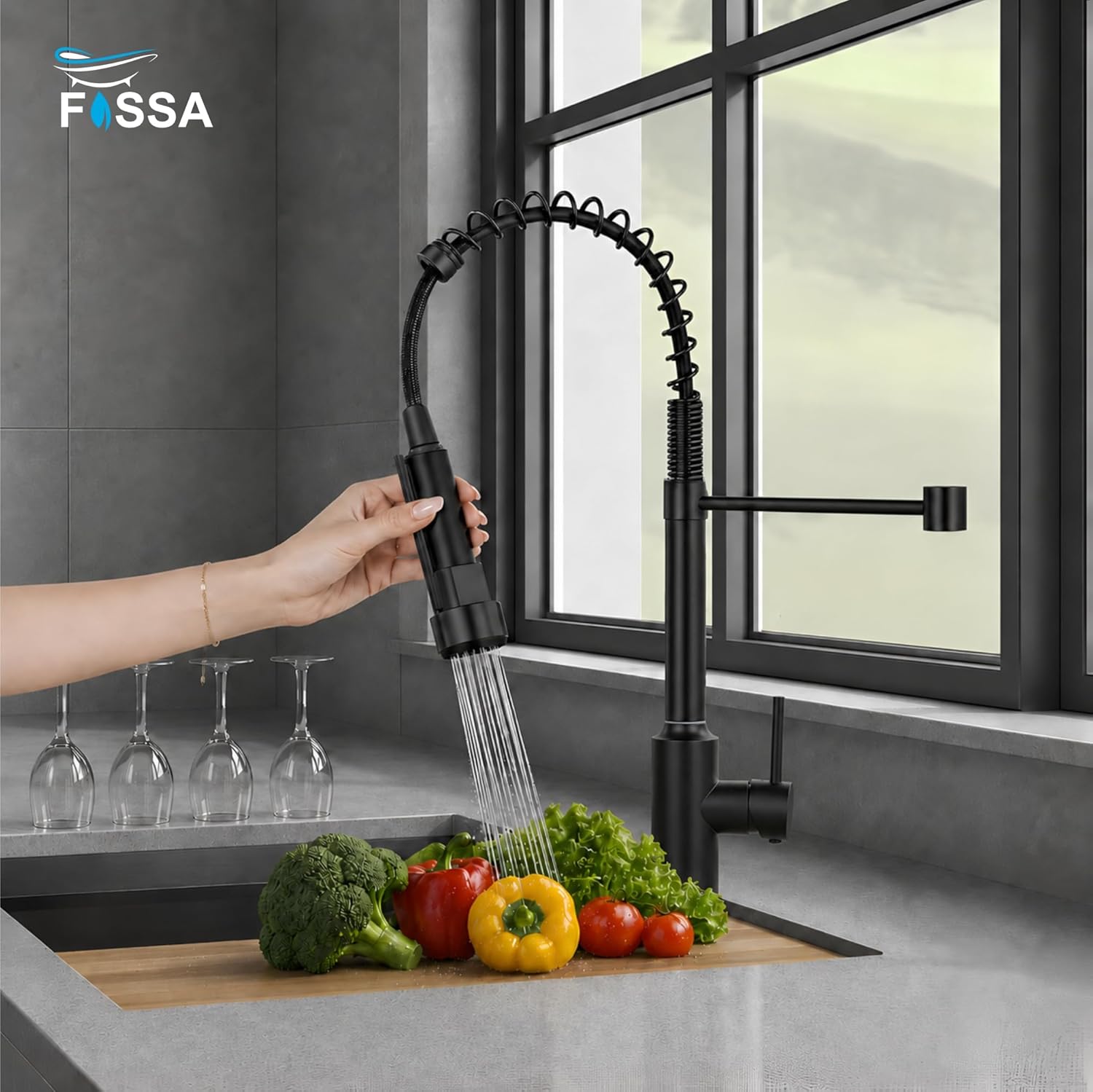 Hot & Cold Water Mixer  Single lever handle for easy temperature adjustment

