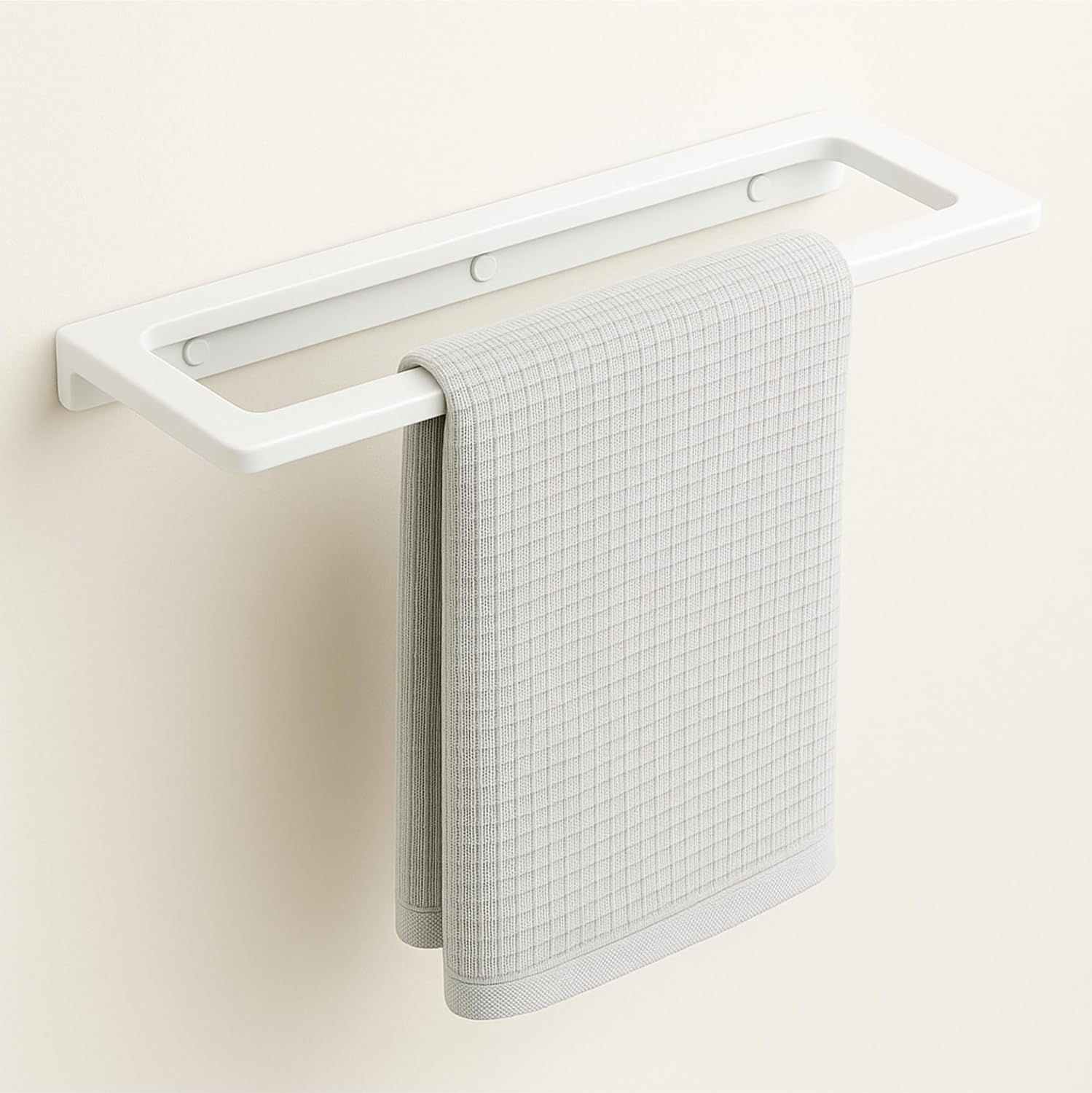 Clean white quartz look gives a simple and elegant bathroom feel.
