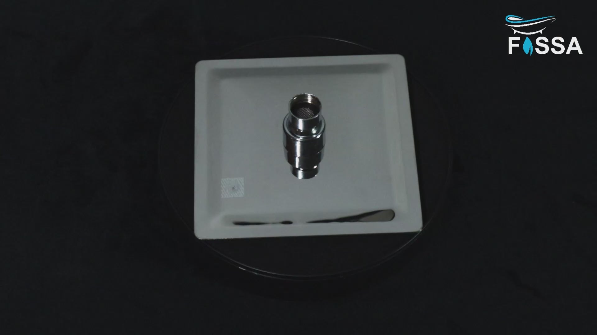 Strong build quality makes it suitable for long-lasting everyday use.